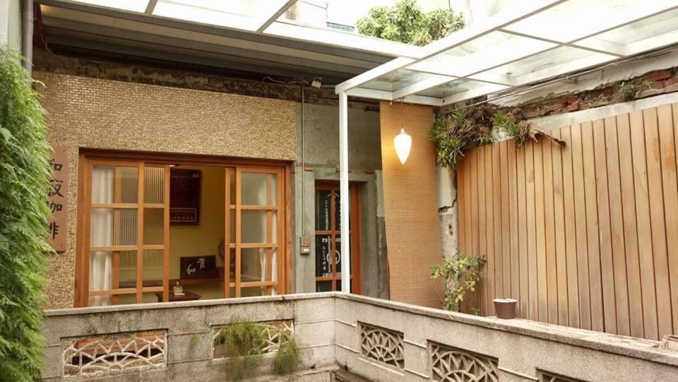 和寂百年天井老房子包棟民宿wabisabi Japanese Entire Home Тайнань Экстерьер фото