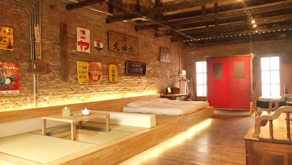 和寂百年天井老房子包棟民宿wabisabi Japanese Entire Home Тайнань Экстерьер фото